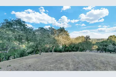 9250 Mahogany, Gilroy, CA 95020 - Photo 11