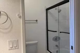 6204 Buena Vista Dr B, Newark, CA 94560 - Photo 9