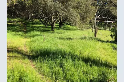 6967 Valle Pacifico Rd, Salinas, CA 93907 - Photo 3