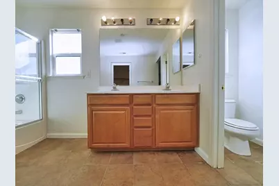 5813 Fred Russo Dr, Stockton, CA 95212 - Photo 11
