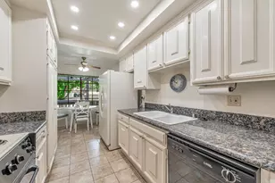 5271 Cribari Corner, San Jose, CA 95135 - Photo 13