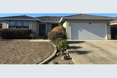 1670 Sausalito Dr, Hollister, CA 95023 - Photo 1