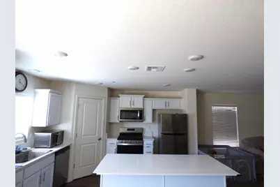 510 Perkins Rd, Madera, CA 93637 - Photo 5