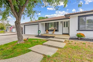 7210 Yorktown Dr, Gilroy, CA 95020 - Photo 9