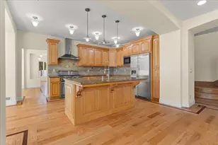 2100 Stone Ridge Dr, Royal Oaks, CA 95076 - Photo 13