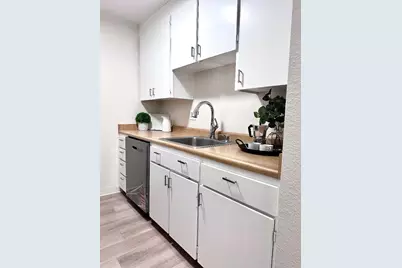 7142 Shelter Creek Ln, San Bruno, CA 94066 - Photo 7