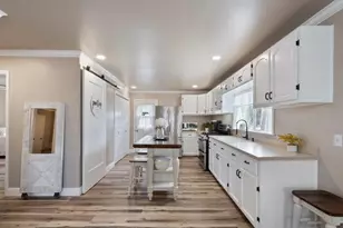 22 Heiner Rd, Watsonville, CA 95076 - Photo 13