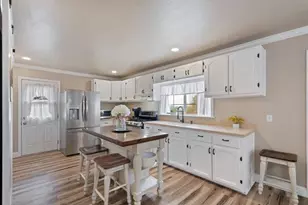 22 Heiner Rd, Watsonville, CA 95076 - Photo 15