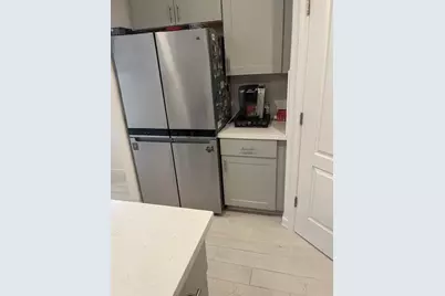 2001 Wildflower Dr, Hollister, CA 95023 - Photo 7