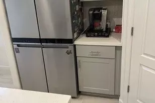 2001 Wildflower Dr, Hollister, CA 95023 - Photo 7