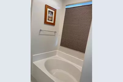 2001 Wildflower Dr, Hollister, CA 95023 - Photo 25