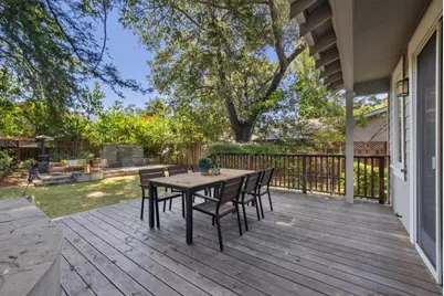 20460 Williams Ave, Saratoga, CA 95070 - Photo 27