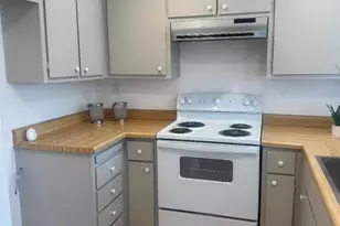 572 Groth Dr, San Jose, CA 95111 - Photo 5