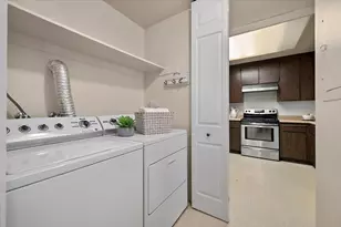 2296 Almaden Rd B, San Jose, CA 95125 - Photo 9