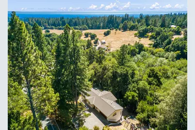 462 Quail Dr, Santa Cruz, CA 95060 - Photo 1