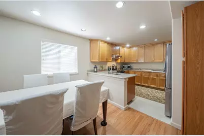 6 S Wood St, Salinas, CA 93905 - Photo 9