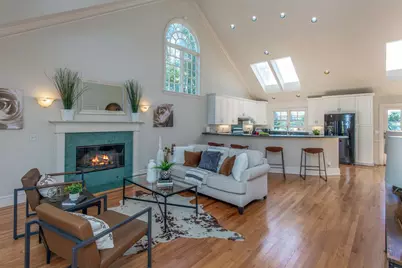 129 Hillside Dr, Woodside, CA 94062 - Photo 3