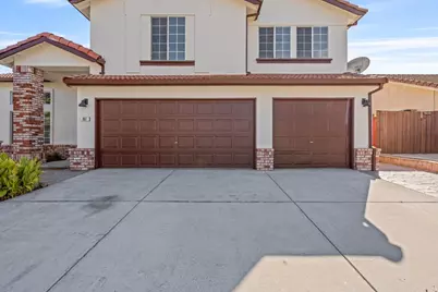961 Alder St, Hollister, CA 95023 - Photo 5