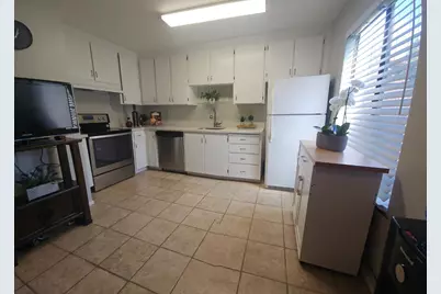 205 Del Valle Cir, El Sobrante, CA 94803 - Photo 15