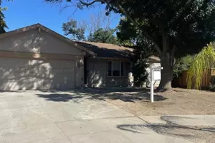 180 Kona Pl, San Jose, CA 95119 - Photo 1