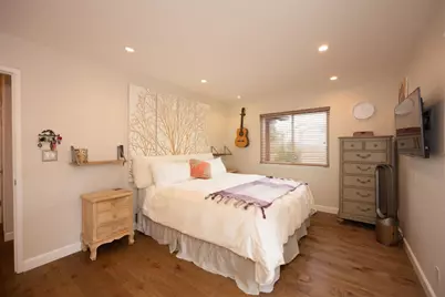 86 Madrone Ave, Moss Beach, CA 94038 - Photo 5