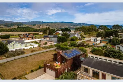 86 Madrone Ave, Moss Beach, CA 94038 - Photo 33