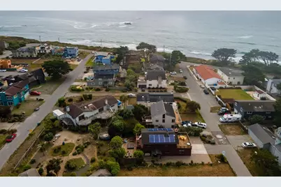 86 Madrone Ave, Moss Beach, CA 94038 - Photo 35