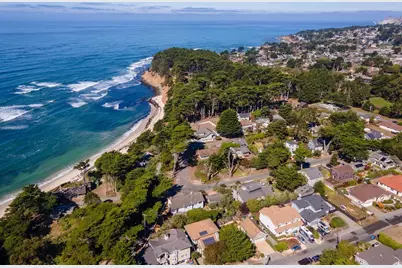 86 Madrone Ave, Moss Beach, CA 94038 - Photo 39