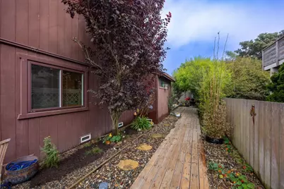 86 Madrone Ave, Moss Beach, CA 94038 - Photo 33