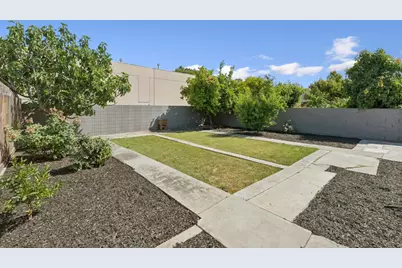 114 Hollywood Ave, San Jose, CA 95112 - Photo 45