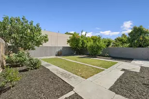 114 Hollywood Ave, San Jose, CA 95112 - Photo 45