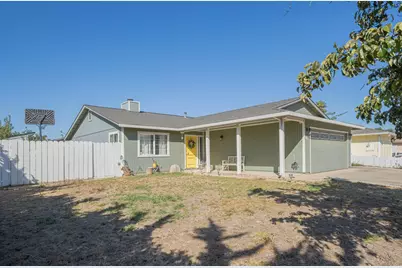 15 Elmwood Dr, Greenfield, CA 93927 - Photo 1
