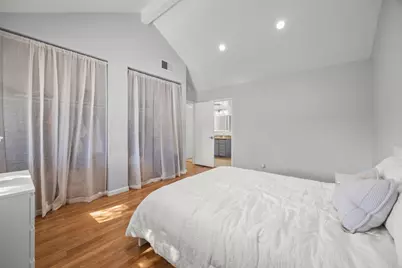 1042 Summermist Ct 107, San Jose, CA 95122 - Photo 19