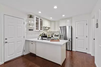 5439 Colony Green Dr, San Jose, CA 95123 - Photo 15