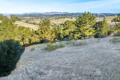 19378 Oak Ridge Dr, Aromas, CA 95004 - Photo 9