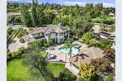 20040 Spaich Ct, Saratoga, CA 95070 - Photo 17