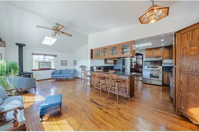 17945 Pesante Rd, Salinas, CA 93907 - Photo 5