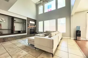 9562 E Park Dr, Elk Grove, CA 95624 - Photo 5