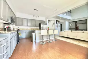 9562 E Park Dr, Elk Grove, CA 95624 - Photo 9