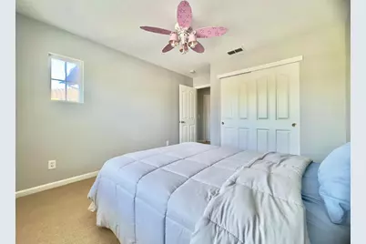 9562 E Park Dr, Elk Grove, CA 95624 - Photo 23