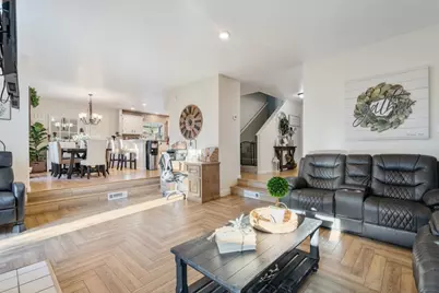 1090 Los Altos Dr, Hollister, CA 95023 - Photo 13