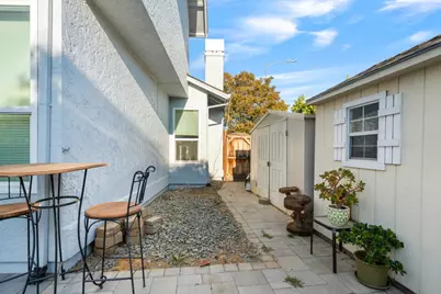 1090 Los Altos Dr, Hollister, CA 95023 - Photo 39