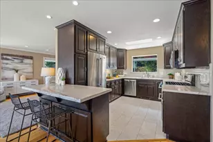 25400 Radonich Rd, Los Gatos, CA 95033 - Photo 9