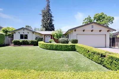 2720 Diericx Dr, Mountain View, CA 94040 - Photo 1