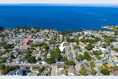 229 7th St, Pacific Grove, CA 93950 - Photo 3