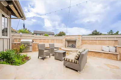 25603 Creekview Cir, Salinas, CA 93908 - Photo 27