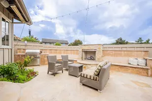 25603 Creekview Cir, Salinas, CA 93908 - Photo 27