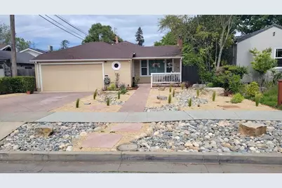 223 Lowell St, Redwood City, CA 94062 - Photo 1