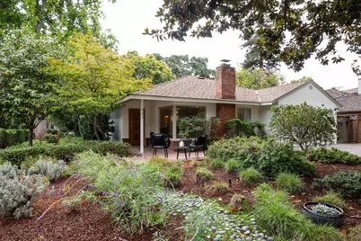 527 Rhodes Dr, Palo Alto, CA 94303 - Photo 1