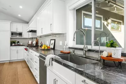 124 Lagunitas Ct, Aptos, CA 95003 - Photo 7